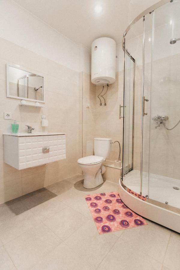 Chelsea Apartments 리가 외부 사진