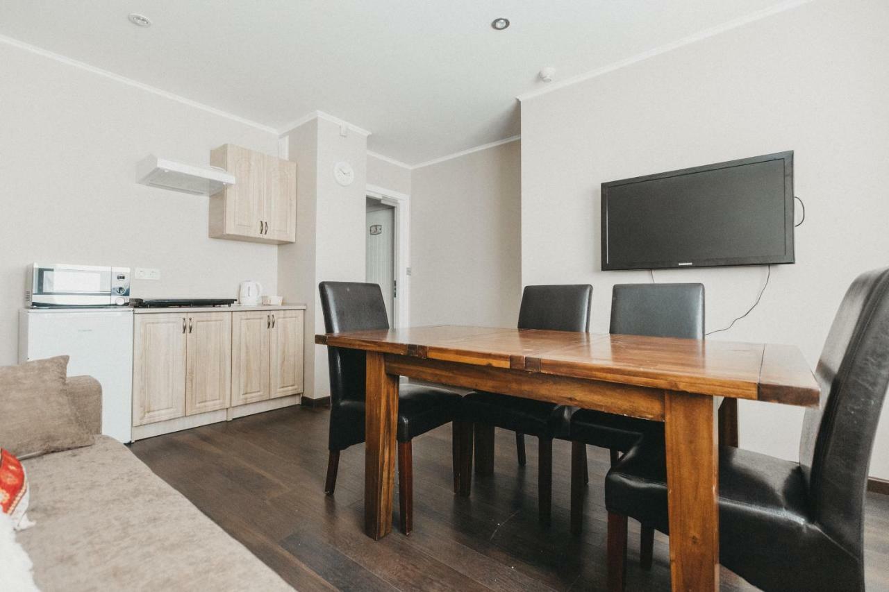 Chelsea Apartments 리가 외부 사진